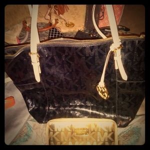 Authentic Michael kors set